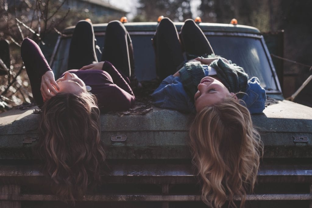 20 Things Your Best Friends Deserve to Hear Today - Her Track