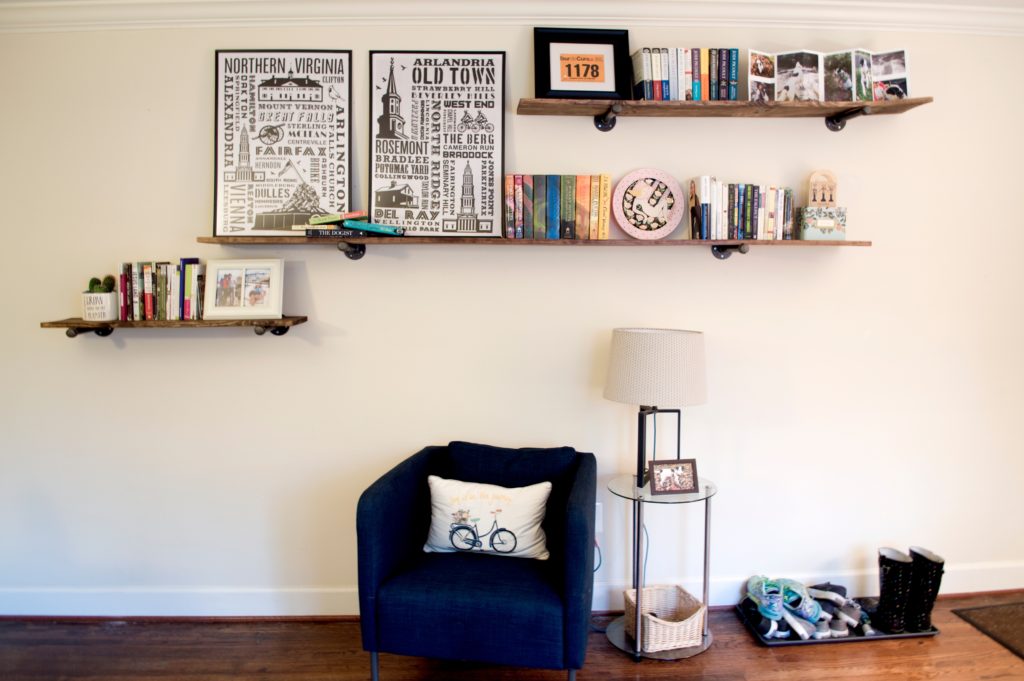 DIY-Industrial-Floating-Shelves-Feature