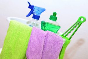 10 Reasons to Start Green Cleaning Your Home Today
