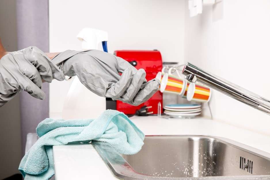 10 Reasons to Start Green Cleaning Your Home Today