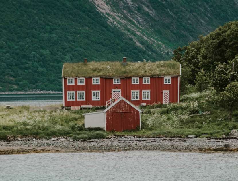 Furniture Ideas for Small Space image-294