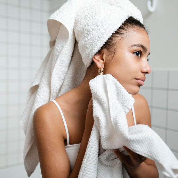 Winter Skincare Guide: How to Care for Your Skin in Cold Weather